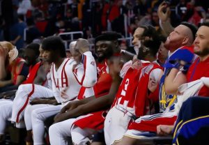 哈马与埃尔夫斯堡激战正酣谁能在这场对决中笑到最后